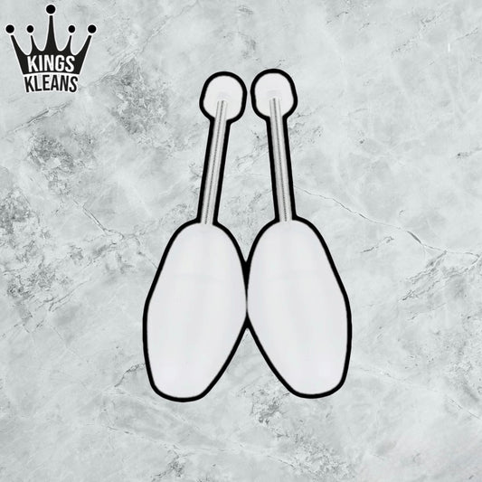 SHOE TREES