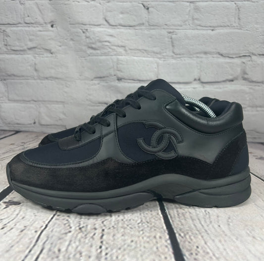 Chanel Runners Black