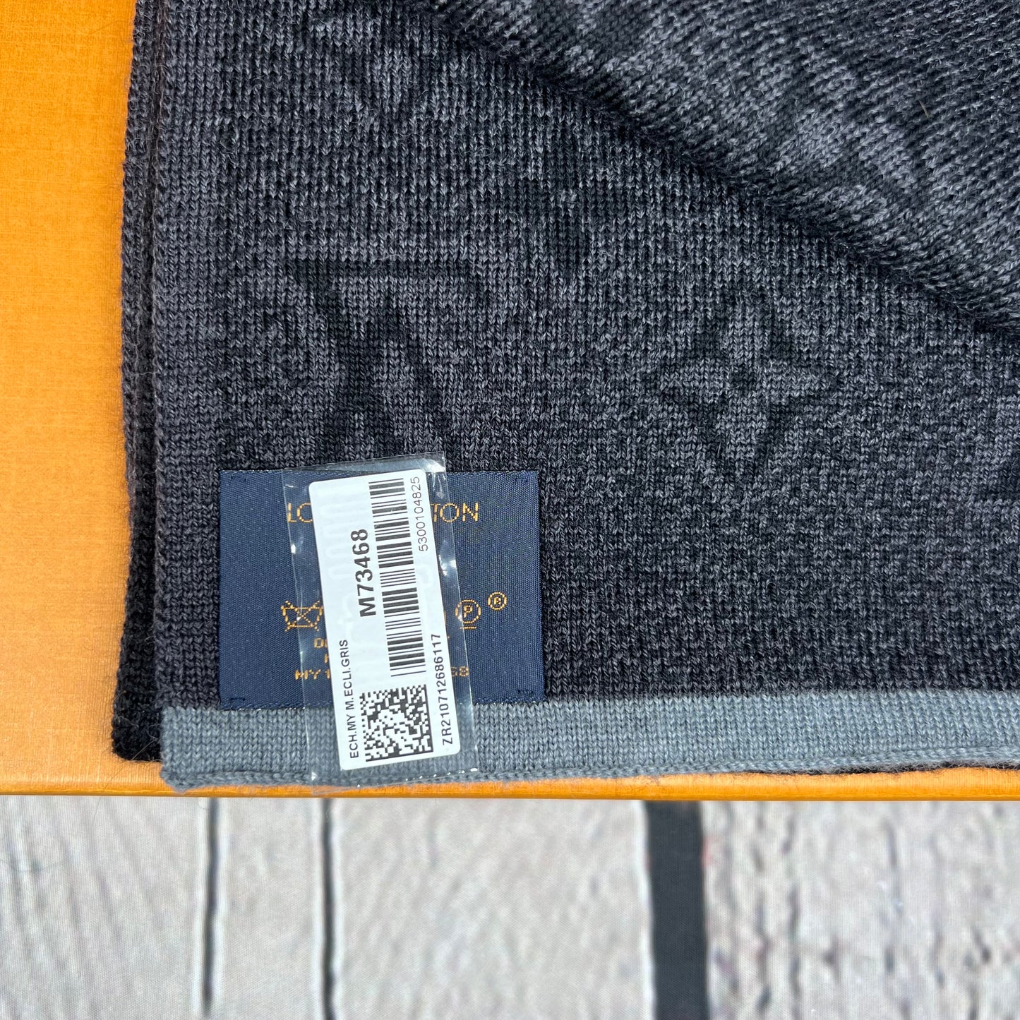 Louis Vuitton My Monogram Eclipse Scarf