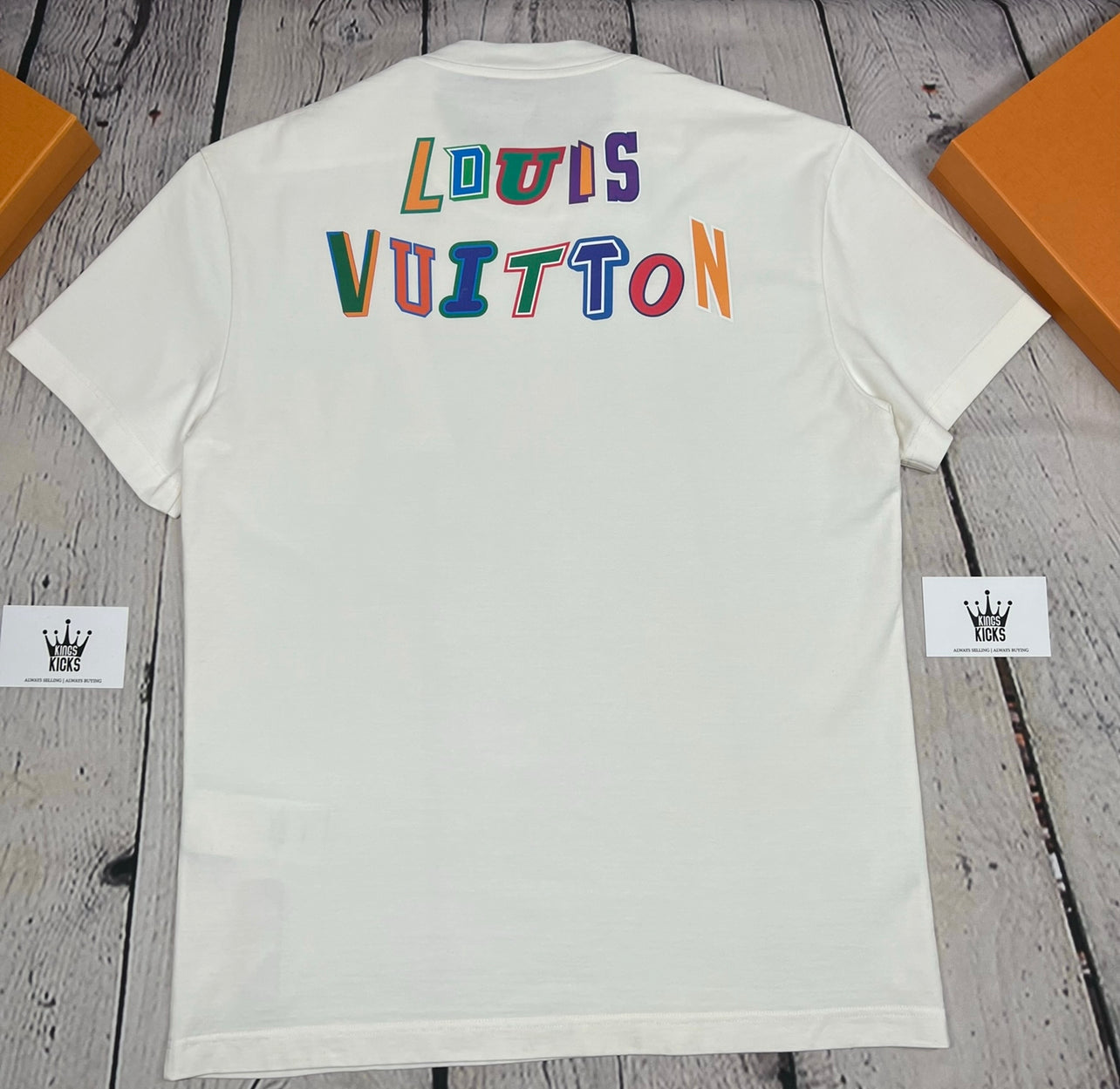 Louis Vuitton X NBA T-shirts for Men - Vestiaire Collective